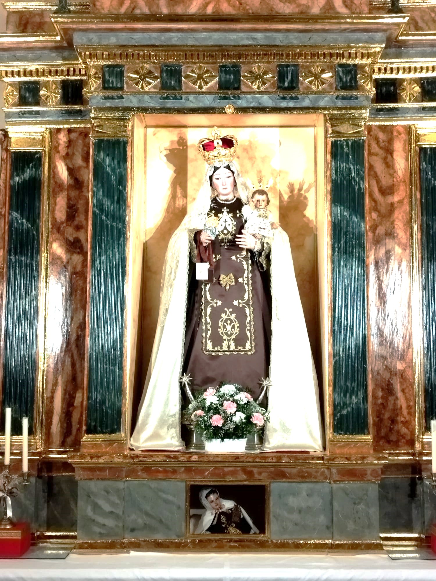 ALTAR CARMEN 5